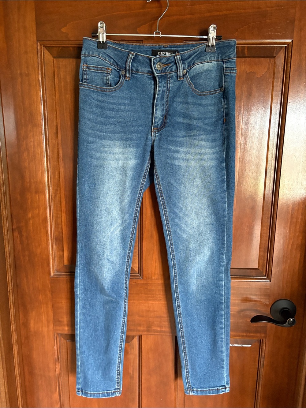 Ellen Tracy "Serene" Skinny Ankle Jeans Women's Size 2/26